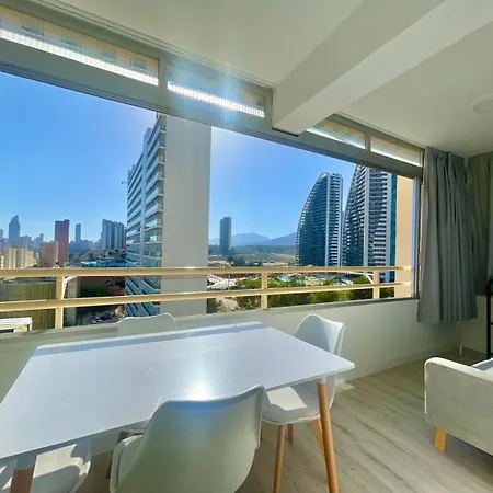 Pintor Solana Poniente Apartment *