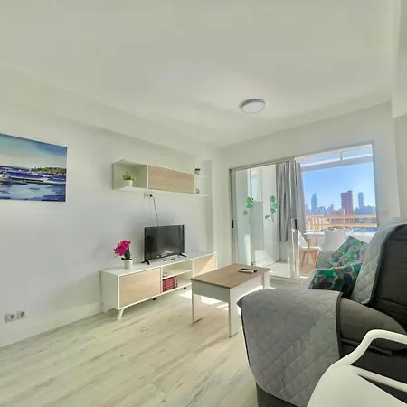 Pintor Solana Poniente Μπένιντορμ